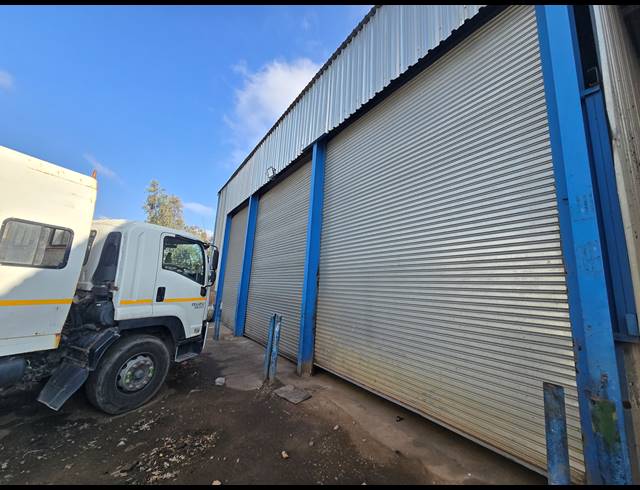 1,900M² FACTORY TO LET IN MOREHILL